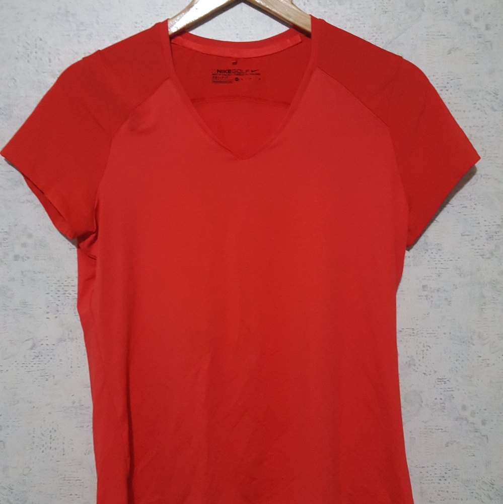 NWOT NIKE GOLF TANK TOP